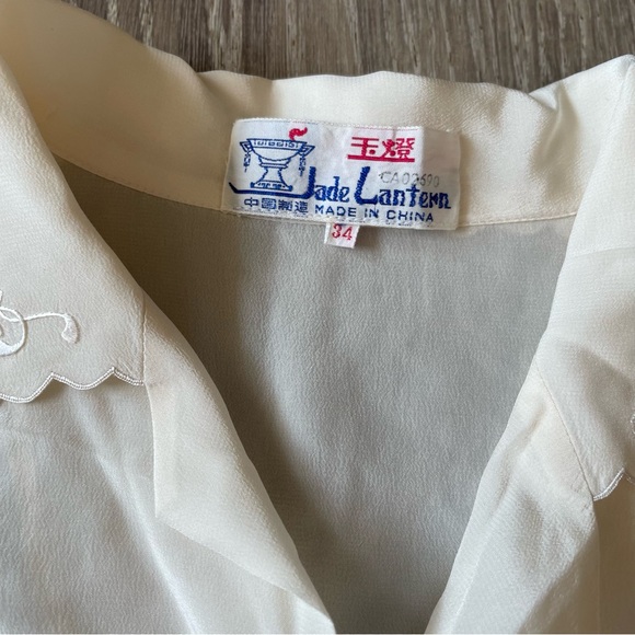 Jade Lantern Size 34 (Small) Cream Bell Sleeve Embellished Sheer Womens Blouse - Picture 10 of 10